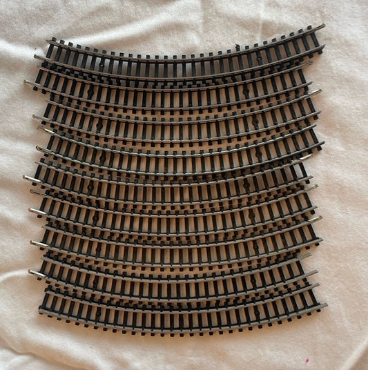 N Scale Lima N/511 9 pieces Curved Track C-6 Very Good Condition