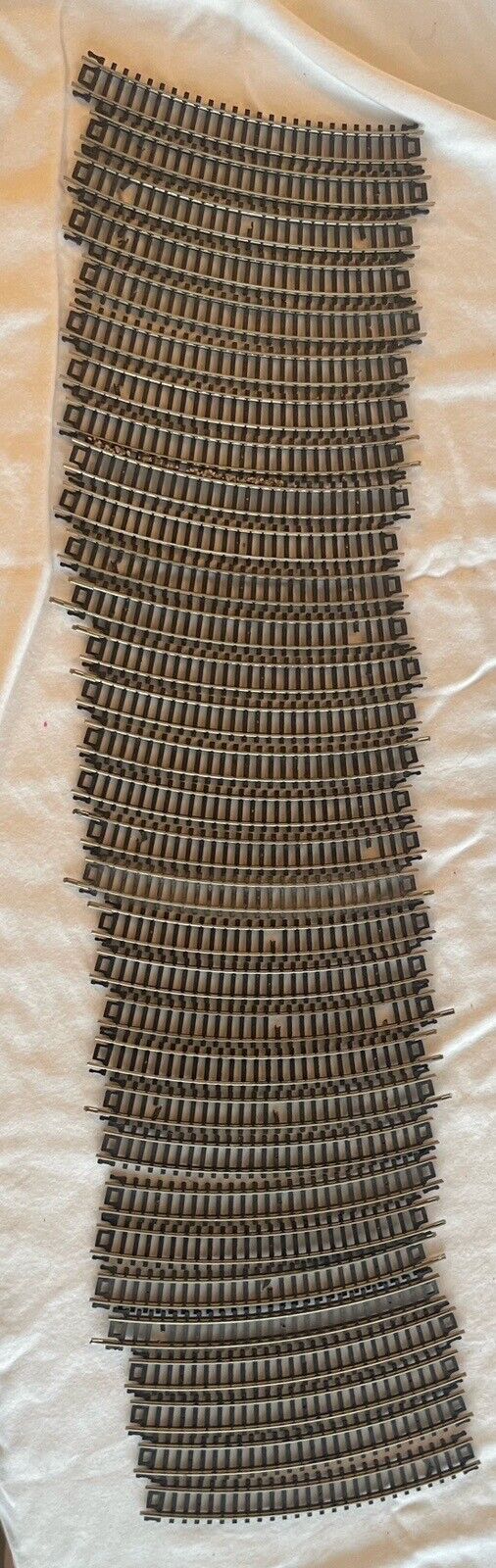 N Scale Atlas 2510 Curved Track 32 Pieces 9.75 in Radius Code 80. C-6 VG