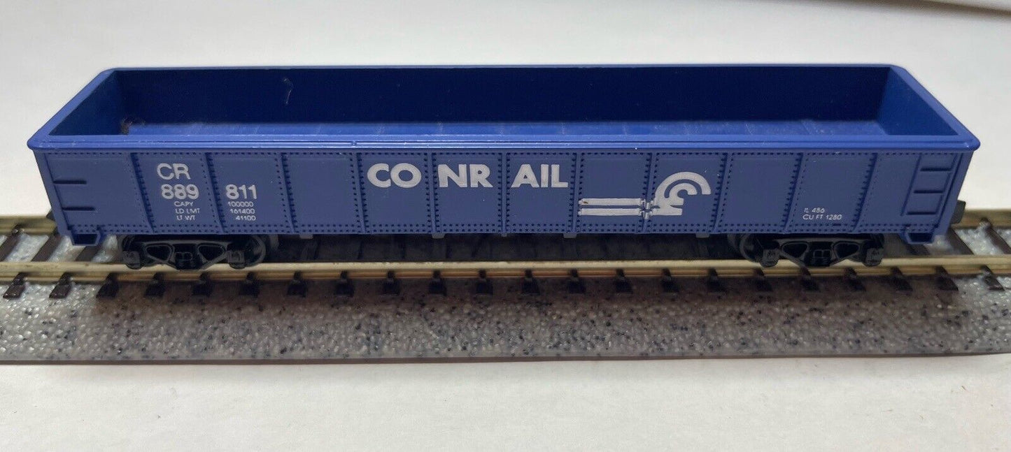 N Scale Model Power 3060 Conrail Gondola #889811 C-7 Excellent