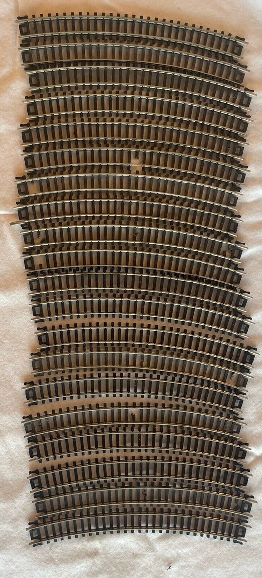 N Scale Atlas 2520 11" Radius 20 Pieces Curved Track C-6 Very Good Condition