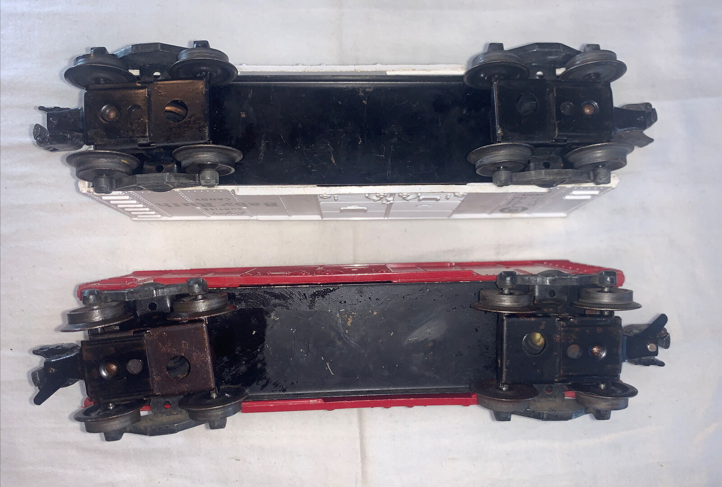 🚂 2 Lionel X6014 PRR Baby Ruth Boxcars, Red & White. C-6 Very Good. TESTED!