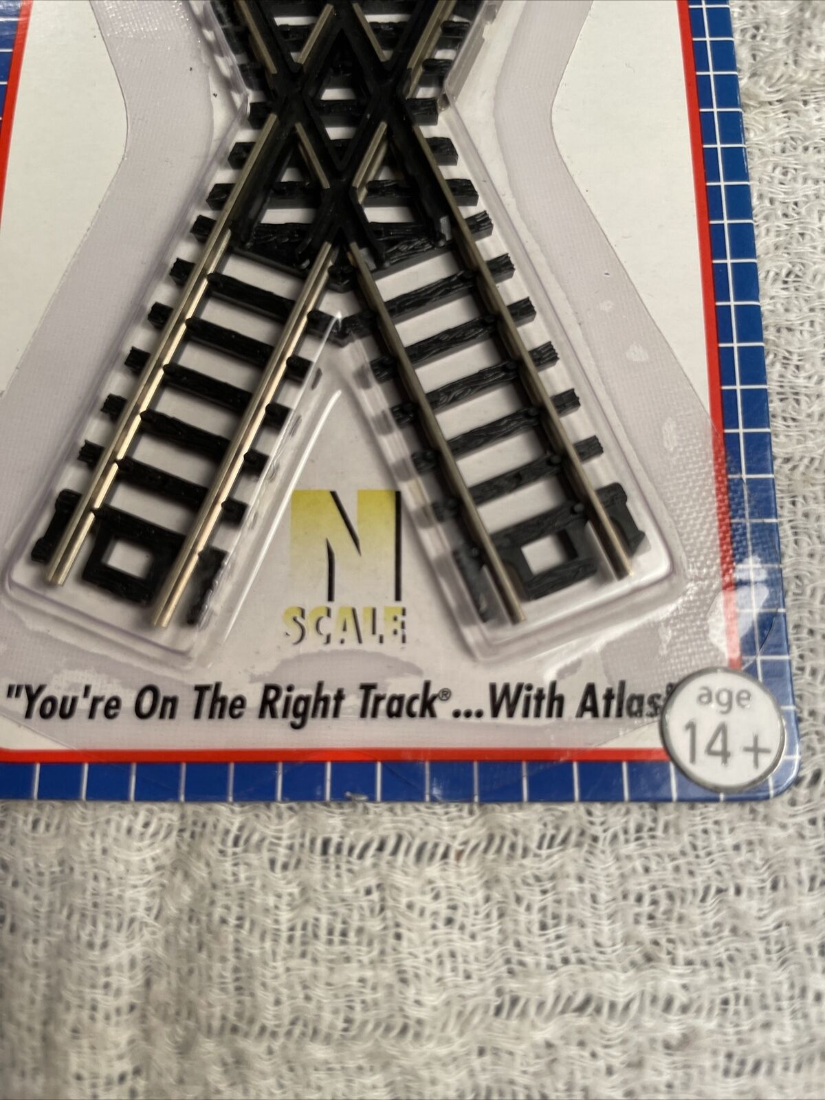 Atlas N Scale ~ New 2022 ~ Code 80 Track ~ 45 Degree ~ Diamond Crossing ~ 2567