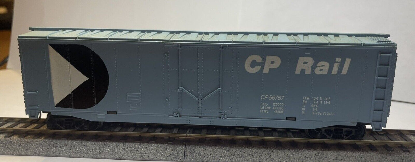 HO Scale TYCO 339D CP Rail 40' Boxcar #CP56767