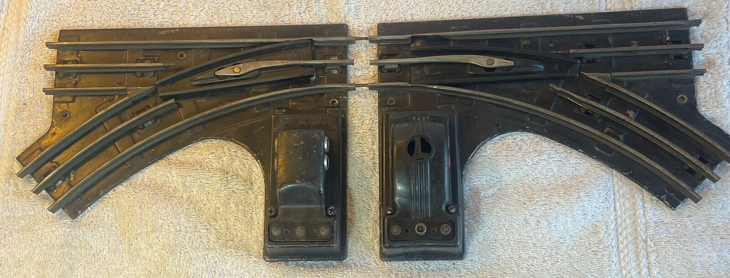 O27 Gauge Lionel 1121 RC Switch Pair. No Remote. TESTED!!  C-5 Good Condition